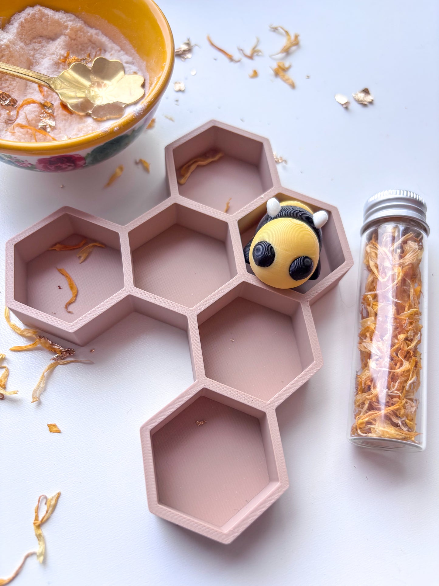 Buzzy Bee Golden Potion Play Pack