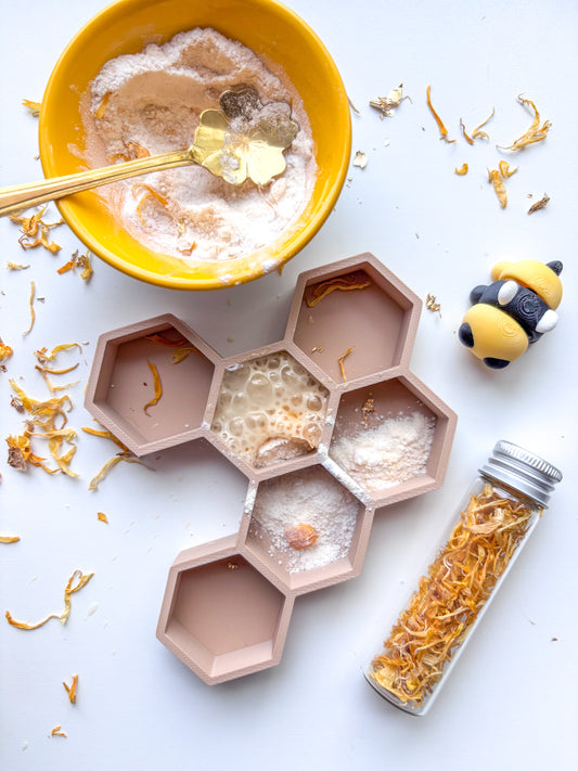 Buzzy Bee Golden Potion Play Pack