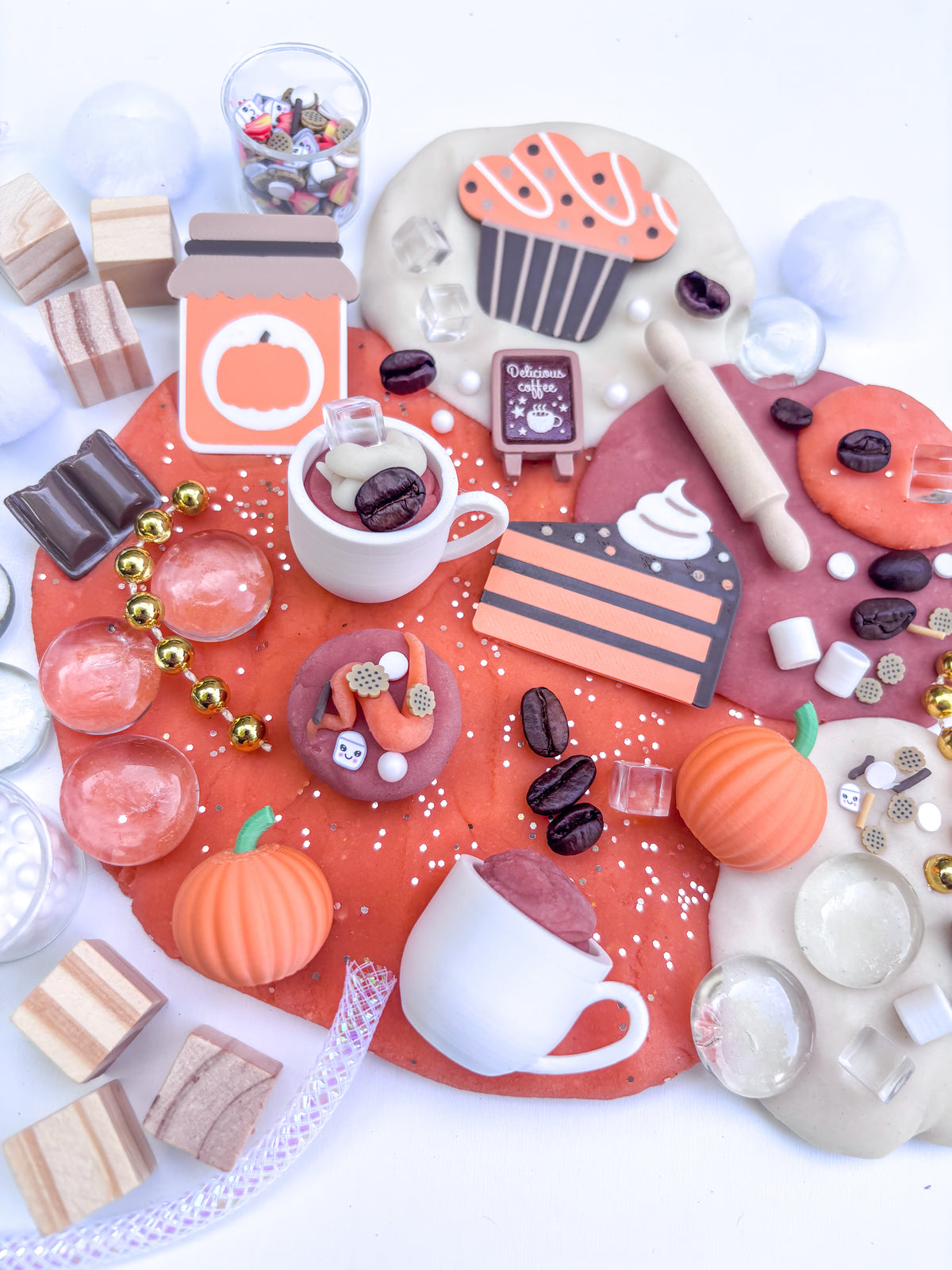 Pumpkin Spice Treats & Lattes Playdough Kit