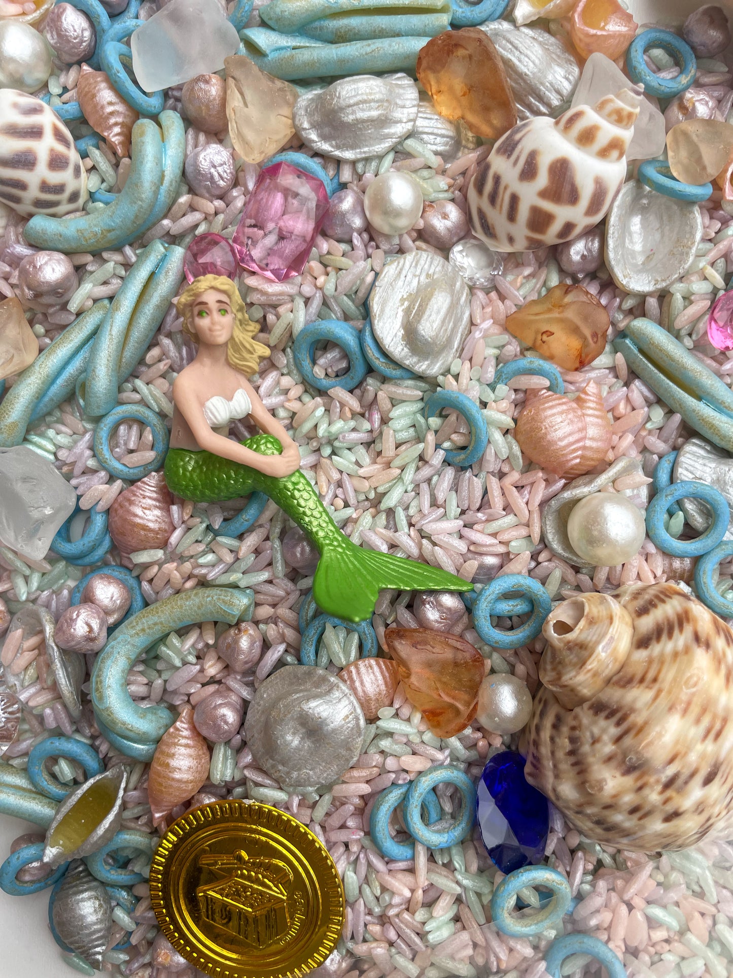 Mermaid Treasure Hunt- Sensory bin in a bag